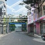 Căn góc đường phan phù tiên ngang 8m vị trí đẹp, kinh doanh quán cafe cách biển 300m