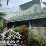 Bán chdv kế nhà ga t3 - 190m2(10.5x18) - 4 tầng - 30 phòng hxt 1 căn - thu 100tr/th - chỉ 18 tỷ tl
