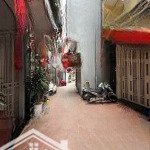 Bán nhà - lạc long quân - tây hồ - nhà đẹp- 2 thoáng trước sau -- ngõ nông - 30m ô tô tránh