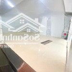 Cho thuê nhà mặt phố trần thái tông, 65 triệu/th, 250m2, view đẹp giá siêu hời