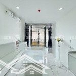 Căn 1 phòng khách + 1 phòng ngủ rộng rãi máy giặt riêng ngay lý thường kiệt , cmt8, ngã 4 bảy hiền