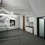 Ccmn khép kín 51m1 thang máy.50m ra ô tô đỗ gần c3 lê lợi và phố bà triệu hà đông. giá 9 tỷ.