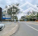 Mặt tiền man thiện quận 9 _ dt 200m2 ngang 6m _ dòng tiền 20tr/th_ hơn 11 tỷ