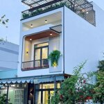 Bán nhà hiện đại đường d6 kdc hồng loan gần bến xe mới cần thơ 5,399 tỷ
