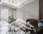 Bán gấp căn hộ central garden, 328 vvk - 140m2 3pn 2wc, tặng 1 số nội thất, tầng trung - giá 5.9 tỷ