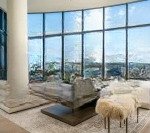 Cần bán lại căn penthouse khai sơn dt 240m2, ban công đông nam, view hồ: lh 0986664955