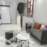 Tôi chính chủ cần bán nhà riêng phố mậu lương kiến hưng, hđ. để lại toàn bộ nội thất ôtô đỗ 6tỷ5