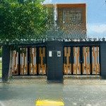 Quá rẻ vì cả nhà và đất mà chỉ 2.05 tỷ. trong kdc an viễn. văn minh, sạch đẹp. giáp biên hòa
