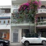 Cần cho thuê nhà biệt thự phân lô giang văn minh, dt 70m2 x 4 tầng, ô tô đỗ cửa, đủ đồ. gía 16tr/th