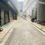 Nhà lê hồng phong 50m2, 5 tầng, nhà mặt ngõ, ngõ rộng 4m, 7 chỗ đỗ cửa, 20m ra phố, sân chơi 16.5tỷ