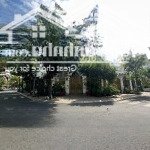 Góc biệt thự kdc cityland garden hills. dt 12x20m hầm 4 lầu nội thất cao cấp