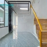 Duplex full nội thất - cửa kính siêu sáng ngay trần não
