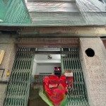 Trung tâm q10 - sát mặt tiền nhật tảo - chung cư nguyễn kim - gần mặt tiền - 32.4m2 - 3 tầng