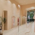 Cho thuê nhà mặt tiền võ văn tần, phường 5, quận 3 - 3,5m x 17m, 3 tầng - giá tốt 43 tr/th