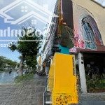 Cho thuê mặt tiền đường nguyễn văn linh và phạm văn nghị, căn góc, phú mỹ hưng, quận 7