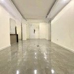 Sunshine diamond river q7, 2pn + 1, 136m2. 2 ban công. giá hy hữu: 15 triệu / th (bao phí)