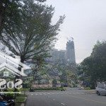 Cần cho thuê shop starhill mặt tiền đường số 10, trệt lầu 150m2 giá 60tr/th: lh 0909664633