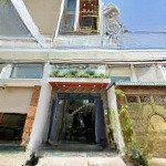 Nhà phố hiện đại 1 lửng 3 lầu full nội thất mặt tiền đường hiệp thành 13 nối dài