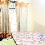 Bán nhà trung tâm ba đình. 1 nhà ra phố. sổ đỏ 79m2 vuông vức, mặt tiền 7.3m. 16.6 tỷ