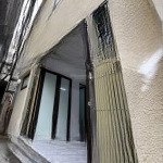Thuê nhà nguyên căn 3 tầng ngõ 639/38 hoàng hoa thám, ba đình, hà nội