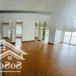 Tôi cần bán căn 3pn chung cư ct3 mễ trì hạ, dt 142m2, không đồ giá 7.3tỷ. lh 0977632716