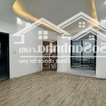 Phân lô, vỉa hè, nguyễn xiển, thanh xuân. dt 30m2, 4 tầng, giá 8,25 tỷ