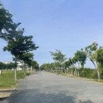 Nền góc nhà phố kdc nhơn đức (158.5m2) giá 9 tỷ lh: 0704543901