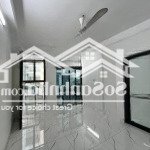 Cho thuê phòng tại mỗ lao, diện tích 40m2/tầng, có thang máy, điều hòa, phòng mới