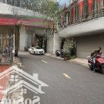 Mặt phố cù chính lan - thanh xuân, kinh doanh, vỉa hè, thông sàn 6 tầng thang máy, nở hậu 15 tỷ 9