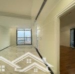 Bán nhanh căn hộ 2 phòng ngủ 2wc view công viên thủ lệ hồ tây tầng trung đẹp nhất hateco laroma