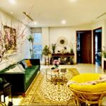 Chỉ 6,5 tỷ . chị gái em cần chuyển nhượng lại căn hộ 3pn 110m2 full nội thất chung cư ia20 ciputra
