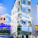 Cho thuê toà nhà góc 3mt cộng hoà, p13, tân bình, dt 8.6m x 24m, 1 hầm, 1 trệt, 6 lầu, sân thượng