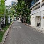Nhà mặt tiền đường ngô văn năm ngay lê thánh tôn, diện tích 116m (5,1m x 23m) 3 tầng 78 tỷ
