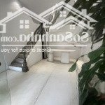 Cho thuê nhà nguyên căn góc ngã tư tô hiến thành - bà triệu: 35m2x5tầng. mặt tiền 4,2m kv sầm uất