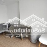 Căn hộ 85m2 (3pn-2vs) tòa l2 (tòa mới) giá chỉ 5,6 tỷ đã có đồ đầy đủ - tầng cao đẹp - view hồ