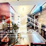 Bán nhà ngọc khánh 55m2 5 tầng mặt tiền 4.6m 9.5 tỷ
