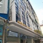 Bán tòa nhà văn phòng phố lê văn lương. dt: 100m2 x 7 tầng lô góc, mt 12m. giá 85 tỷ.