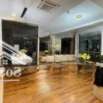 Cần bán gấp căn hộ 2pn - 2wc, 75m2 cc golden mansion, full nội thất. giá 4 tỷ, lh: 0949229199