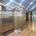 Bán nhà lạc long quân - tây hồ: thang máy, ở ngay, kinh doanh, ngõ thông, gara 7 chỗ, 20m mặt phố