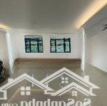 Ngoại giao đoàn, tây hồ - mặt ngõ thông kinh doanh - ô tô tránh đỗ ngày đêm- 6 tầng - thang máy.