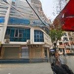 Cho thuê nhà ngõ 180 hoàng quốc việt 55mx7t thông sàn , ngõ ô tô tránh giá 30tr