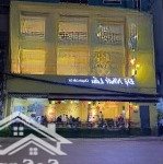 Cho thuê nhà hai mặt tiền 117 huỳnh mẫn đạt, quận 5 ngang 15m.