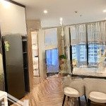 Gia đình em chuyển lên 3 ngủ cần bán căn 2n1wc tòa s110 vinhomes ocean park, đã làm full nội thất