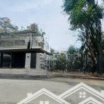 Bán gấp lô đất đơn lập giá tốt nhất khu phú mỹ hưng. dt 252m2 giá bán 58 tỷ tl