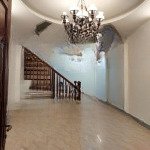 Cc cho thuê nhà ngõ 612 la thành ba đình 65m,4t,mt3,9m nhà mới,6pn,nl, oto đỗ cách nhà 20m giá 24tr