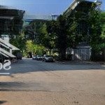 Bán nhà khu vip đặng thùy trâm:chỉ 10.3 tỉ-65 m2- 4 tầng 5pn 4wc - đường nhựa 10 mét xe hơi vào nhà