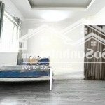 1 phòng ngủ ban công riêng gần trần não, quận 2