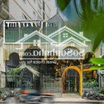 Cho thuê mt 266 nguyễn thị minh khai q1 - 15x20m - 1 trệt 2 lầu - giá 150tr/th