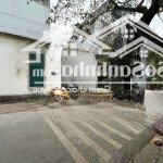 ô tô đỗ cửa, giá đầu tư, bán đất đường tu hoàng nam từ liêm 80m2 mặt tiền 4,2m hướng bắc siêu đẹp.