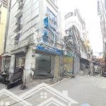 Chính chủ bán căn hộ tầng 3, mặt phố hồng phúc, ba đình, 2 phòng ngủ, giá 4 tỷ.